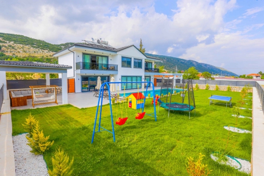 Villa White House Luxury