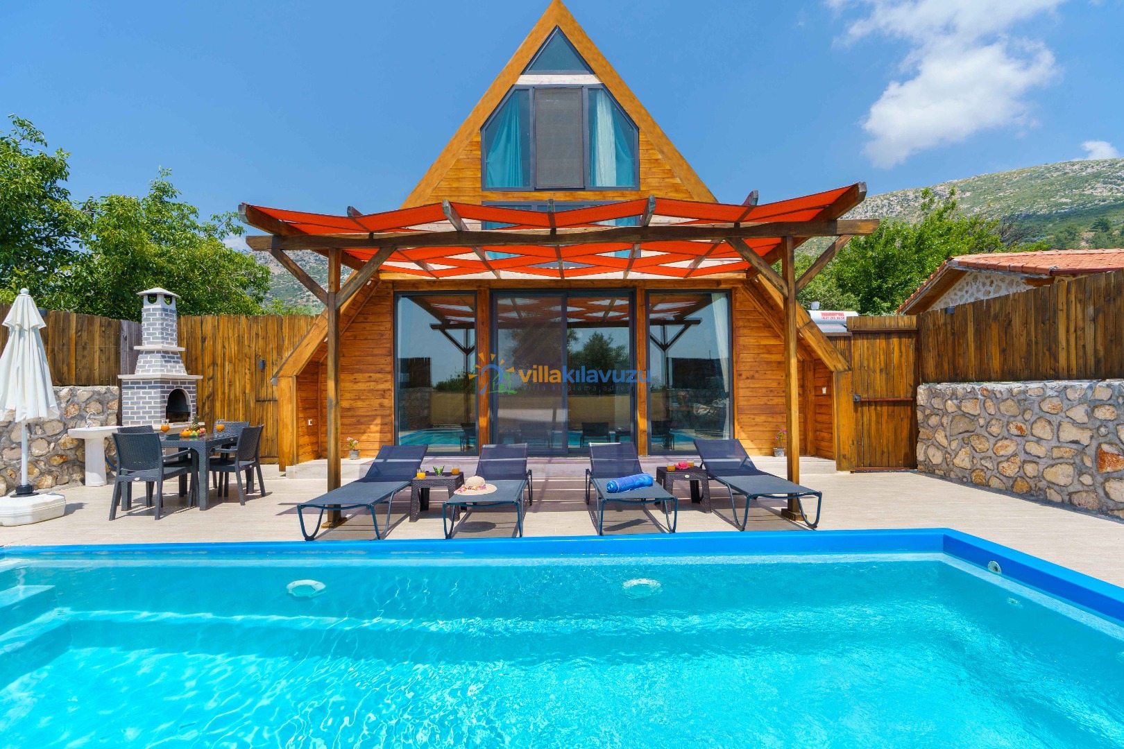 Villa Kırlangıç Üzümlü